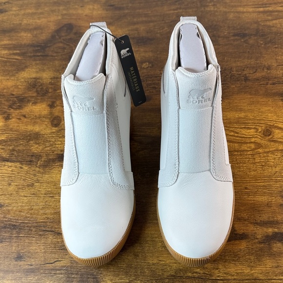 NWT Sorel Women's White Leather Winter Boots - Picture 3 of 12